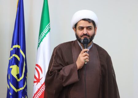 قائمی: تضعیف رابطه مردم و روحانیت، قماری پرضرر است