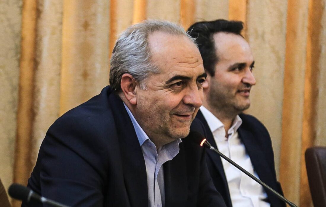 سرمست: تقویت تابآوری اقتصادی، راهکار مقابله با تحریمهای بازگشته