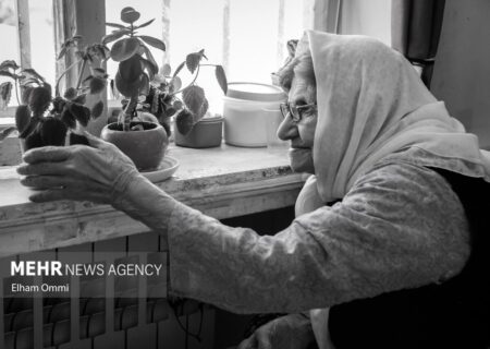 یبوست در سالمندان؛ عاملی برای خشکی مزاج