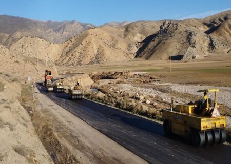 اجرای ۱۱ هزار مترمربع آسفالت توسط محبی در ایلام