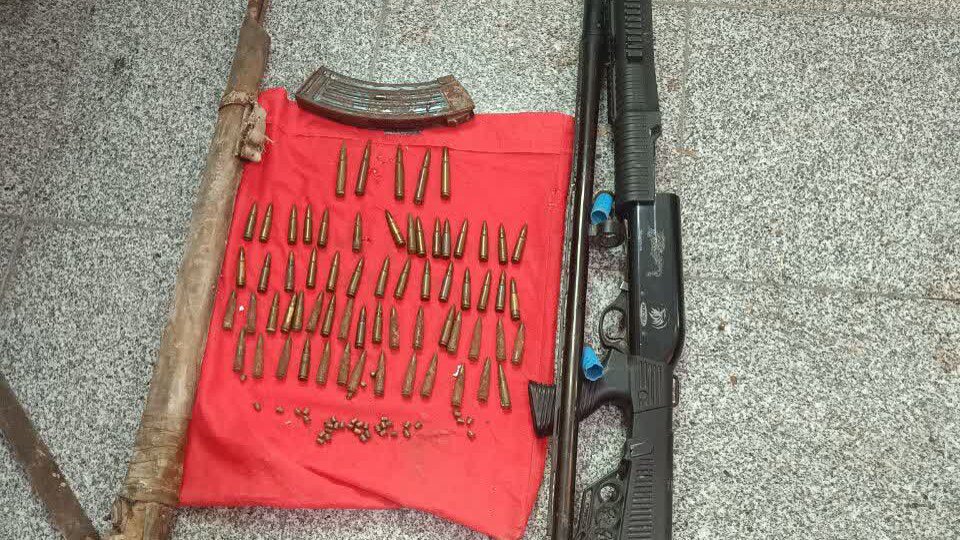 کشف ۱۲ قبضه اسلحه شکاری غیرمجاز در خفر فارس به همت شعبانی