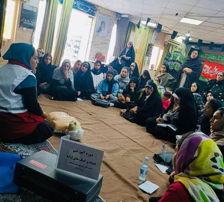 شرکت ۳ هزار نفر در دوره‌های آموزشی هلال‌احمر هرمزگان به روایت سلحشور