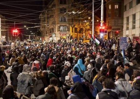 همبستگی با کاروان صمود؛ تظاهرات لوزان سوئیس به روایت تصویر