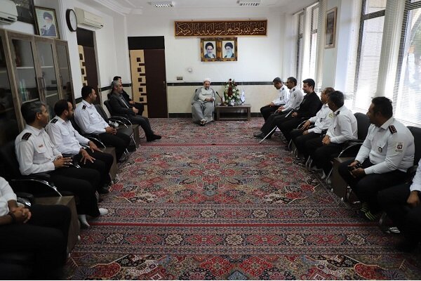 دیدار آتشنشانان با نماینده ولی فقیه سیستان و بلوچستان