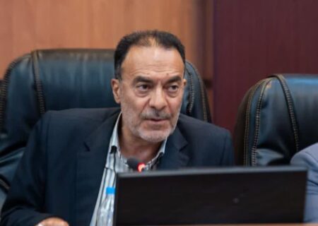 لزوم نقش‌آفرینی فعال نخبگان در تصمیم‌سازی‌های اساسی کشور