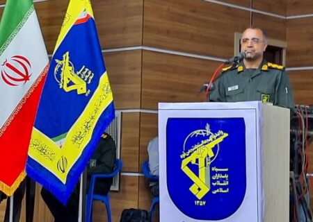 تاکید فرمانده سپاه گناوه بر لزوم تحقق اهداف بیانیه گام دوم انقلاب