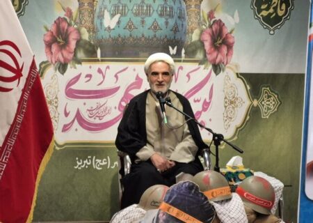 احمدی: دفاع مقدس، بستری برای رشد ایمان و معنویت