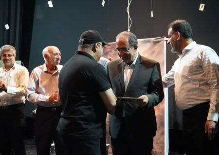 پایان باشکوه جشنواره عکاسی بسیج در بوشهر رقم خورد