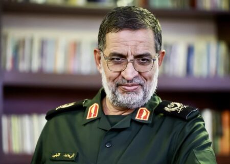 سردار نائینی: عملیات «وعده صادق ۲» با وجود افشا شدن، دشمن را مبهوت کرد