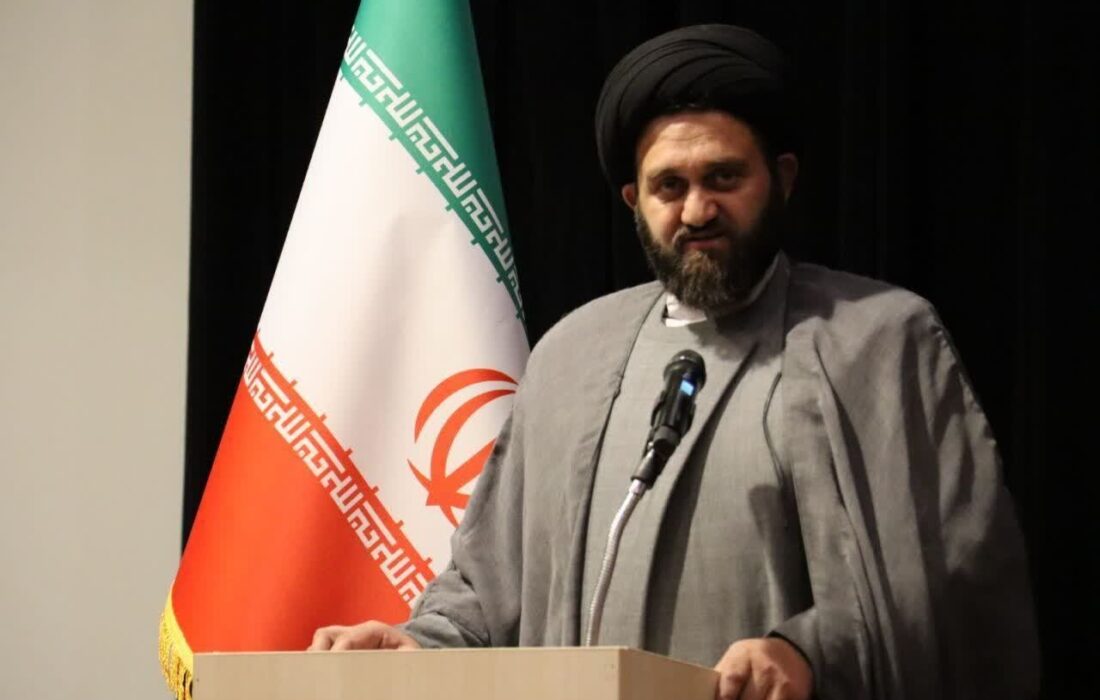 امام جمعه مهدیشهر: «تقوا»؛ سپری محکم در مقابل فریب‌کاری‌های آمریکا