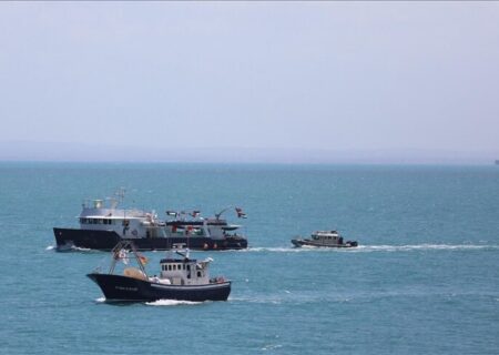 نزدیک شدن موج جدید کشتی‌ها به نوار غزه