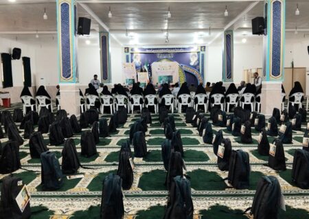 آغاز توزیع ۵ هزار بسته لوازم‌التحریر بین دانش‌آموزان بوشهری