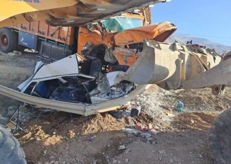 تصادف مرگبار در محور دماوند-فیروزکوه: کامیون، مینی‌بوس و پراید قربانی گرفتند