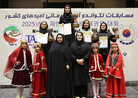 درخشش دختران تکواندوکار پایتخت و کسب عنوان قهرمانی در تبریز