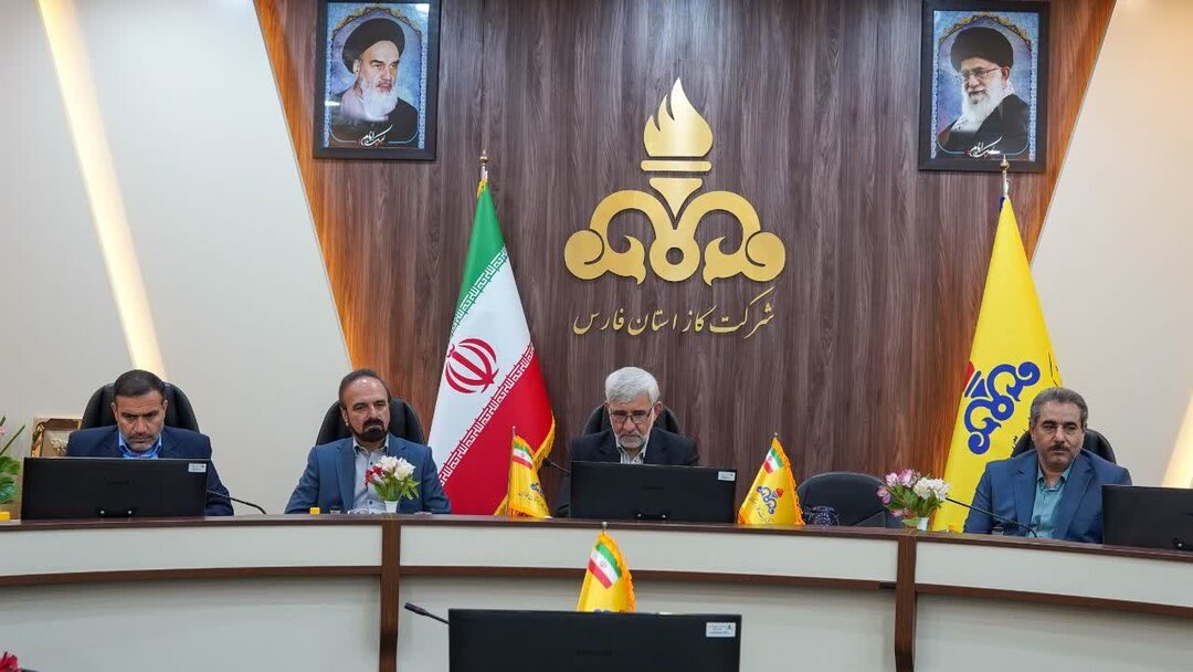 مراسم تودیع و معارفه مدیرعامل شرکت گاز استان فارس برگزار شد