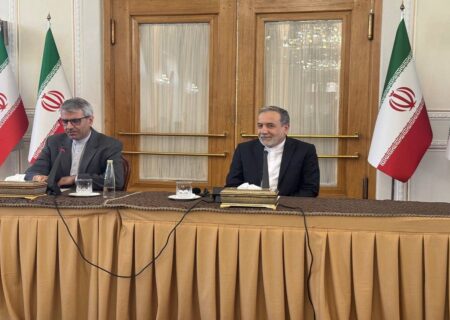 عراقچی تاکید کرد: درهای دیپلماسی همیشه باز است