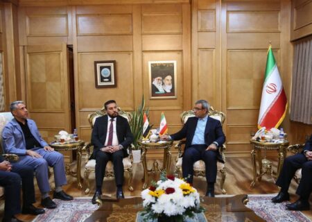 مظفری خبر داد: تحصیل بیش از ۳۸۰۰ دانشجوی عراقی در دانشگاه‌های مشهد