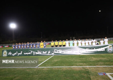 توقف استقلال مقابل چادرملو در نیمه نخست؛ آبی‌پوشان همچنان ناکام!