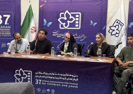 نجفی: سینما باید بازتاب‌دهنده فرهنگ و محیط‌زیست ایران باشد