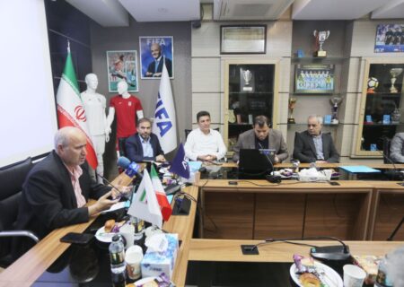 مهدی تاج بر اهمیت ویژه حفاظت از کودکان در فوتبال تاکید کرد