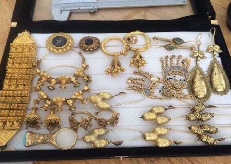 سرقت نوه خانواده، ۳۰ میلیارد تومان طلا به سرقت رفت