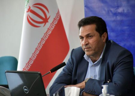 حقیقی خبر داد: پهناورترین شبکه برق‌رسانی کشور در استان فارس قرار دارد