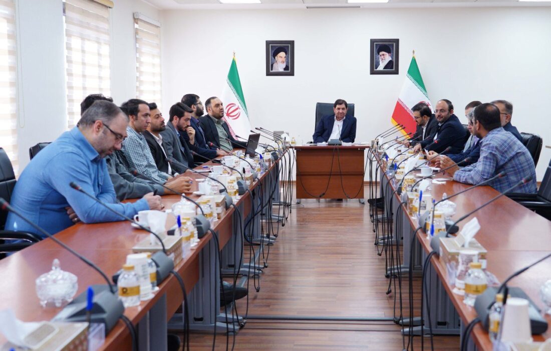 مخبر خواستار معرفی هنرمندانه دستاوردهای بزرگ ایران پس از انقلاب شد