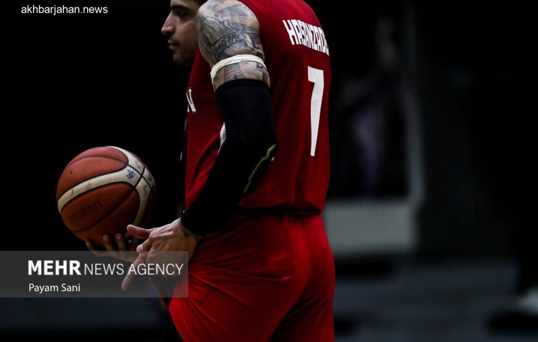 جدال استقلال و شهرداری گرگان در لیگ برتر بسکتبال