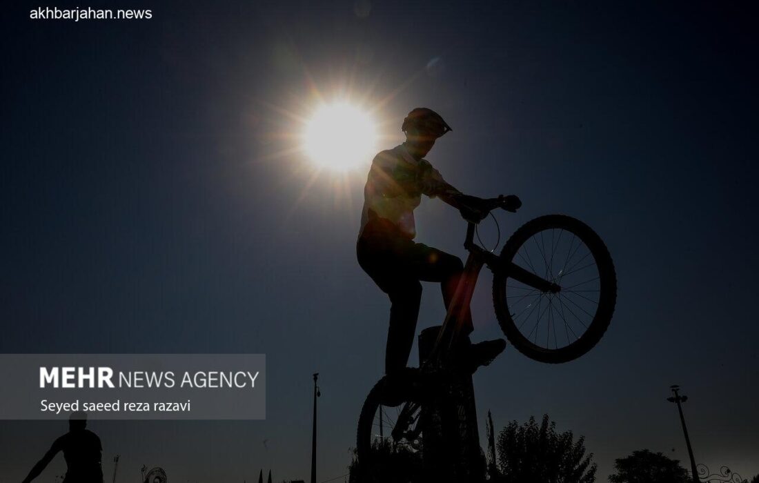 رقابت نفسگیر دوچرخهسواران مرد در مسابقات قهرمانی تریال کشور