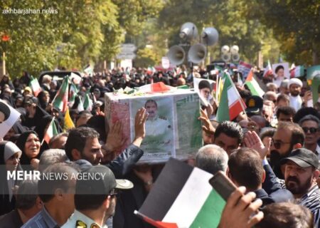 وداع باشکوه با پیکر شهید «غلامرضا جمشیدی‌پور» در خرم‌آباد