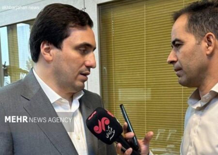 اتصال ۳۰۰ کیلووات برق خورشیدی شهریار به شبکه سراسری برق کشور با اعلام فرماندار