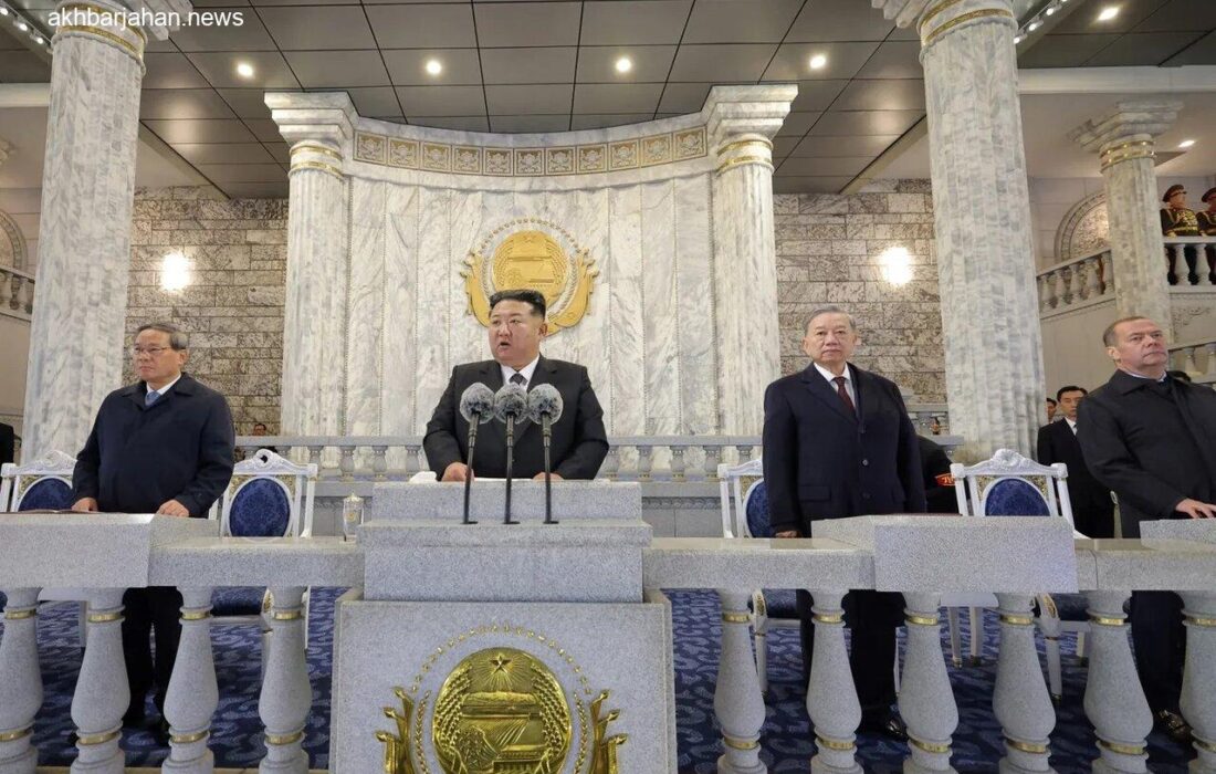 کیم از قوی‌ترین موشک قاره‌پیمای کره‌شمالی با حضور مدودف پرده برداشت