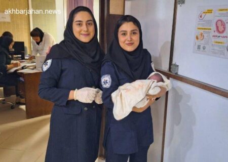 تولد نوزاد دختری در آمبولانس ویژه بانوان اورژانس کردستان رقم خورد