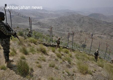 اسلام‌آباد از درگیری خونین در مرز پاکستان و افغانستان روایت می‌کند
