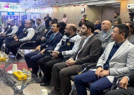 برپایی نمایشگاه عکس ویتنام در ایستگاه‌های مترو تهران