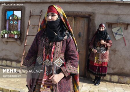 برگزاری باشکوه جشنواره روز ملی روستا و عشایر در مشهد