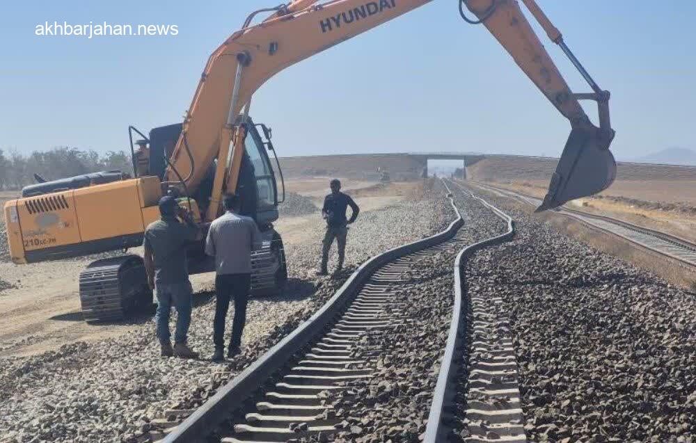 نصب ۲ دستگاه سوزن بتنی و توسعه خطوط در ایستگاه سیاهچشمه