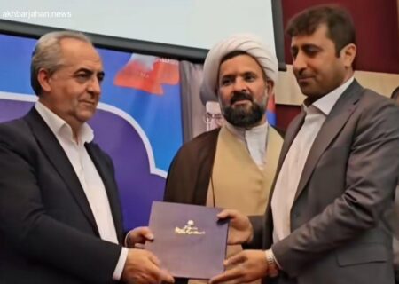 بناب در تکریم و معارفه: فرماندار جدید سکان مدیریت را در دست گرفت