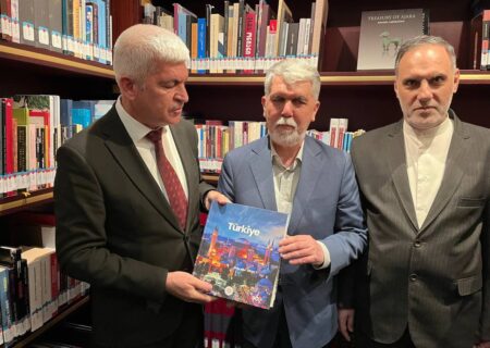 آغاز سال فرهنگی ایران و ترکیه با بزرگداشت حافظ