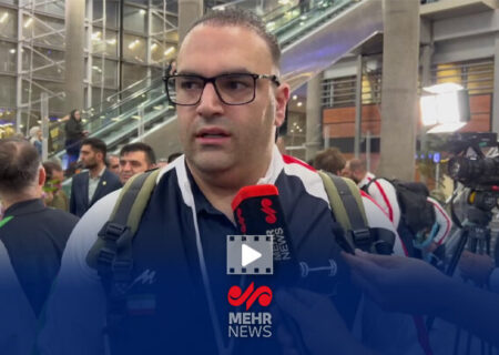 بهداد سلیمی راز قهرمانی تیم ملی وزنه برداری در مسابقات جهانی را جوانگرایی دانست