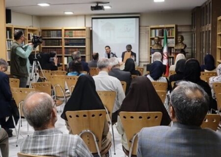 حافظ، شاعری فراتر از هر قالب و تعریفی