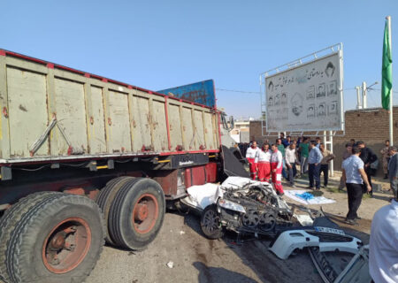 مرگبارترین تصادف در جاده فسا-داراب: برخورد سواری با کامیون جان ۴ نفر را گرفت