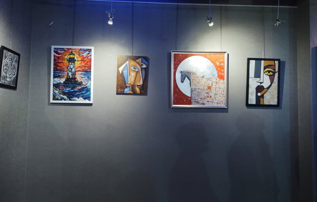 برپایی نمایشگاه نقاشی «از واقعیت تا خیال» با ارائه ۵۵ اثر هنری در شاهرود