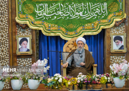 توصیه آیت الله دژکام به مومنان: در سختی‌ها شکرگزار خدا باشید