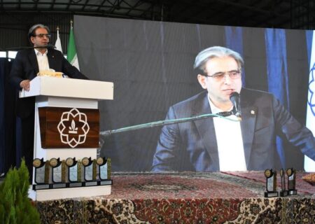 محمدزاده: راهکار نجات دریاچه ارومیه و تضمین آینده کشاورزی، اصلاح الگوی کشت است