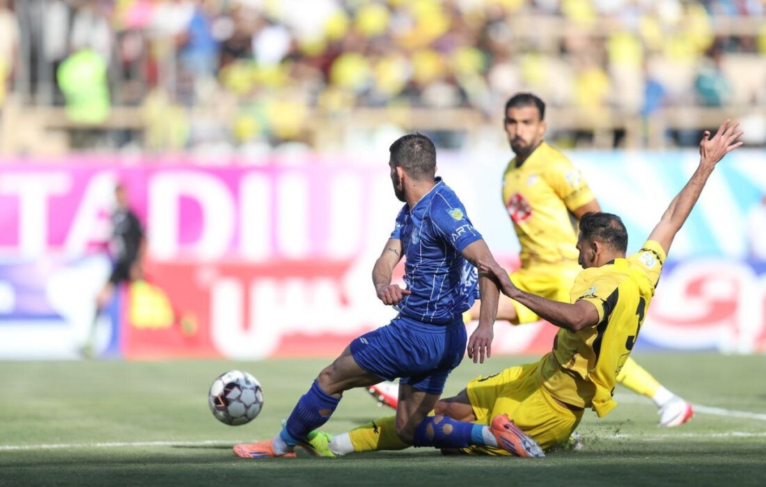 وینگر استقلال بازی های مرحله گروهی در آسیا را از دست داد