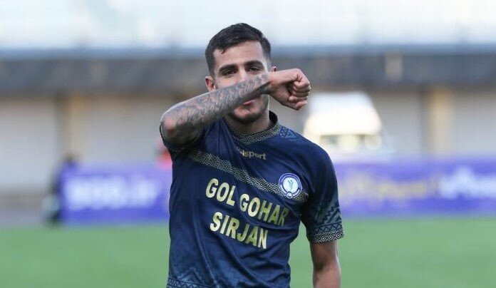 واکنش تلخ به توهین تماشاگران پرسپولیس؛ یک عکس گویا