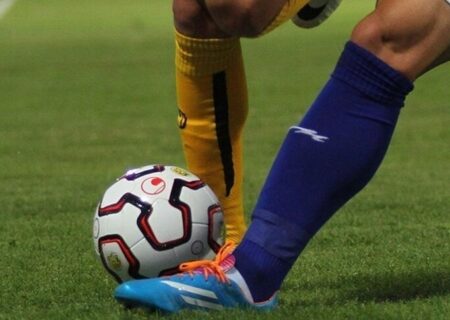 دیدار ملوان و خیبر به علت بارش شدید باران لغو شد