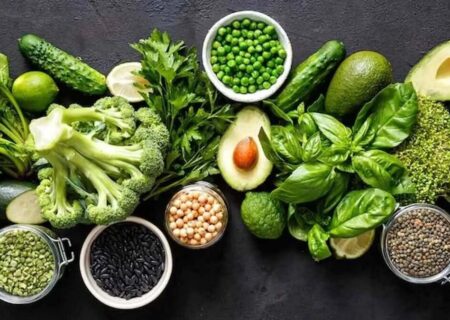 با این خوراکی‌ها سرطان را از خود دور کنید