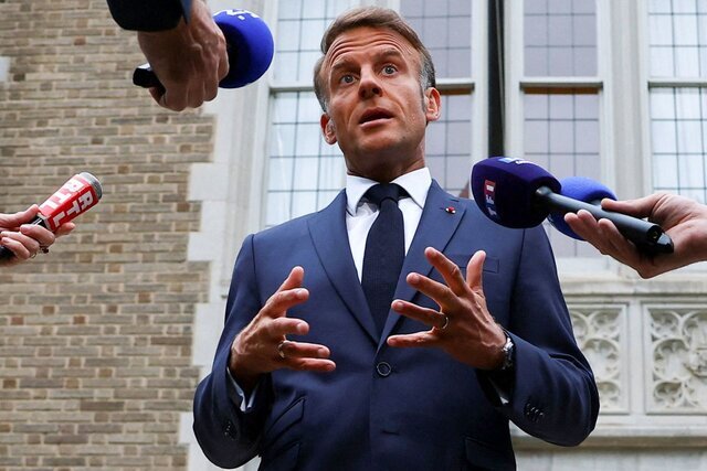 ادعای ماکرون: نفتکش توقیف‌شده در فرانسه به ناوگان نفتی سایه روسیه مرتبط بود